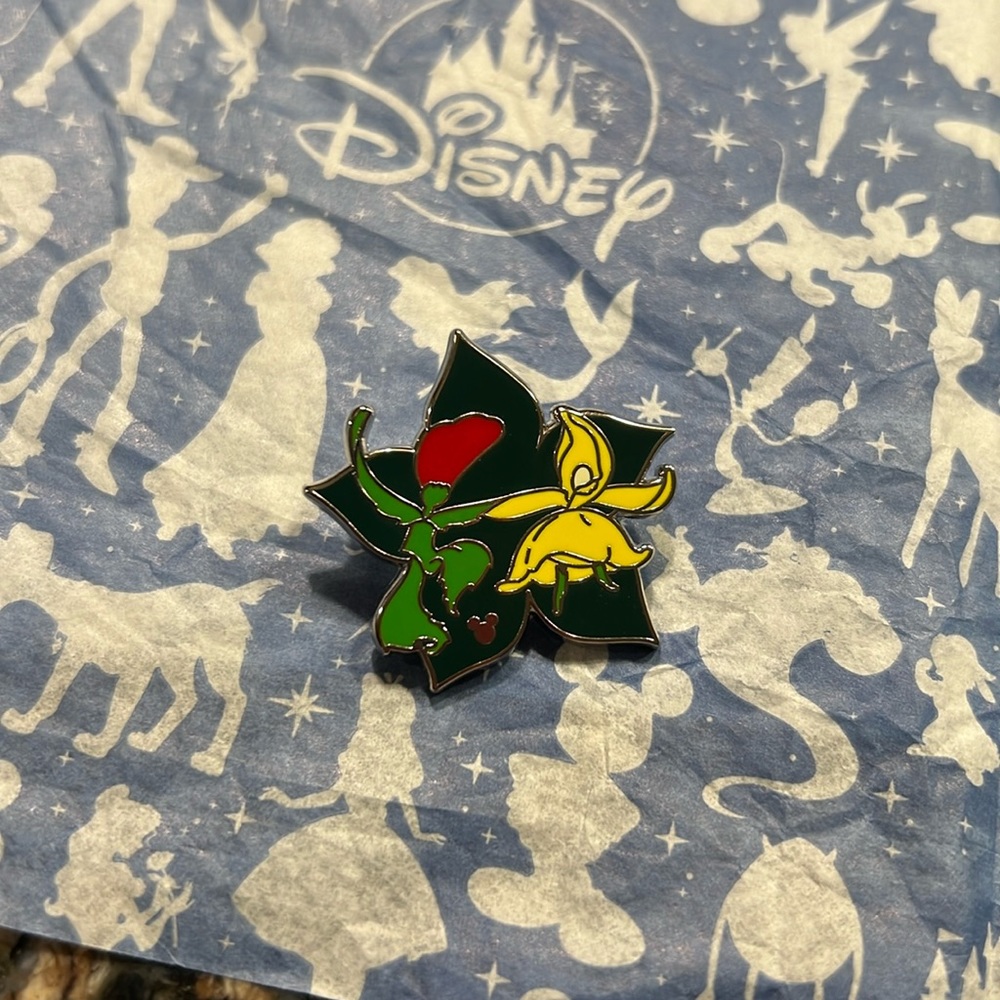 Fantasia Russian Flowers Hidden Disney Pin
